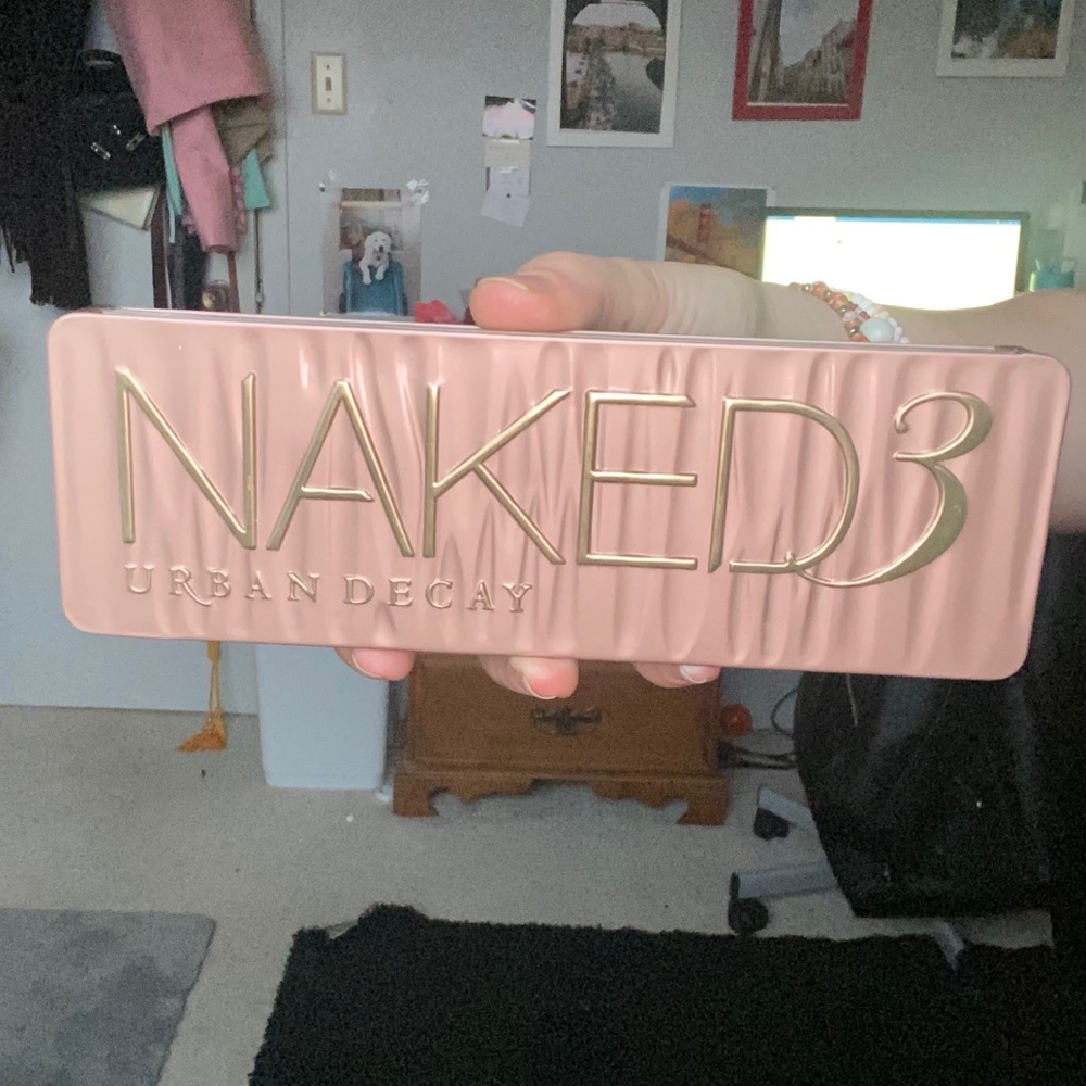 URBAN DECAY NAKED 3 EYESHADOW PALLETE